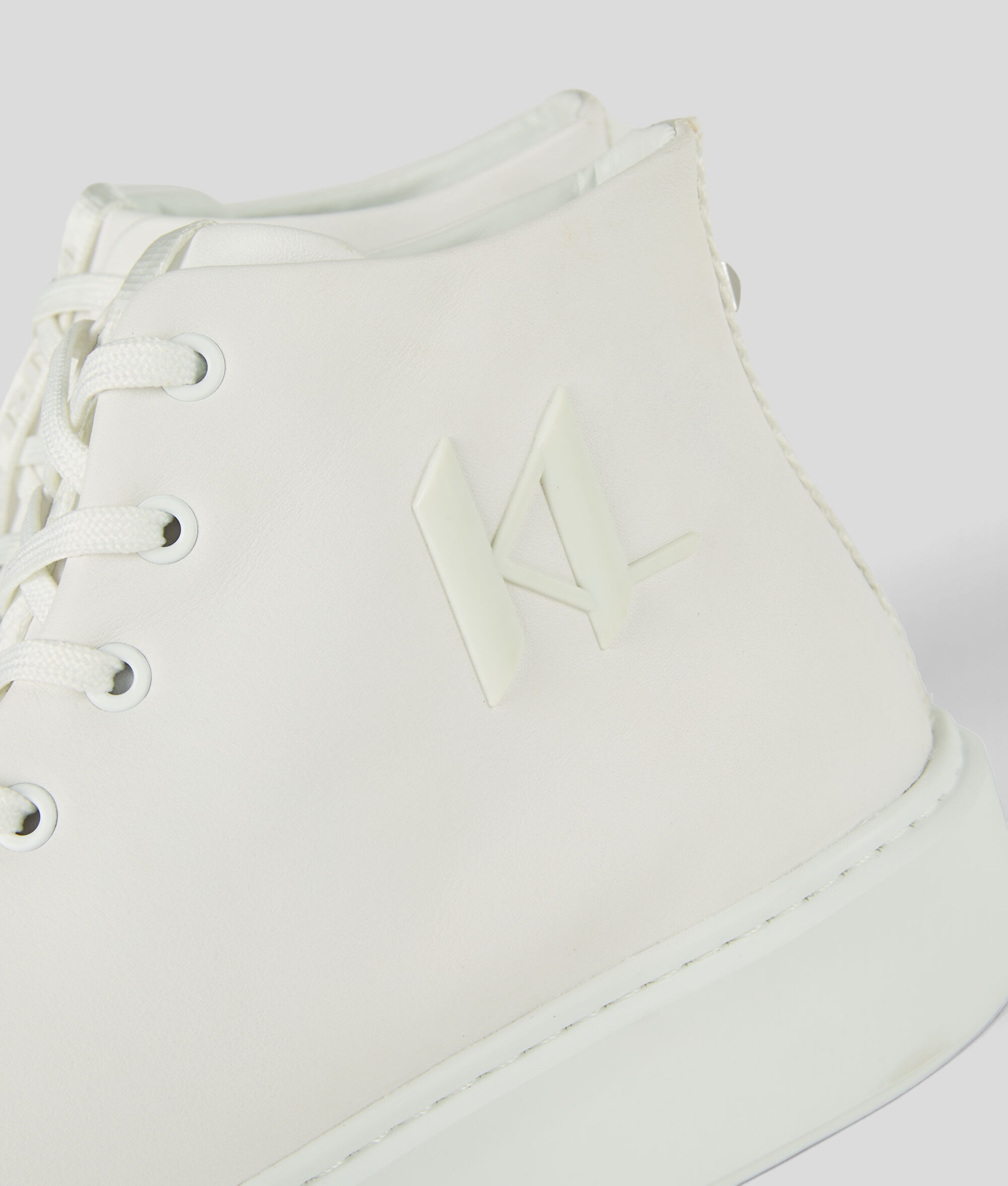 (image for) Classic Maxi Kup High-Top Trainers